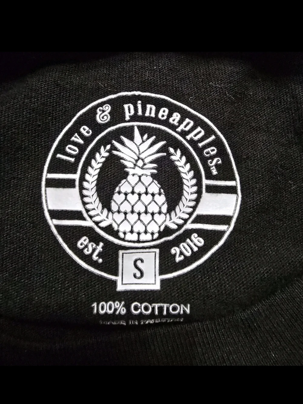 Baseball Mama Graphic Tee - Mama Love & Pineapples Size S Baseball Black - Picture 3 of 3